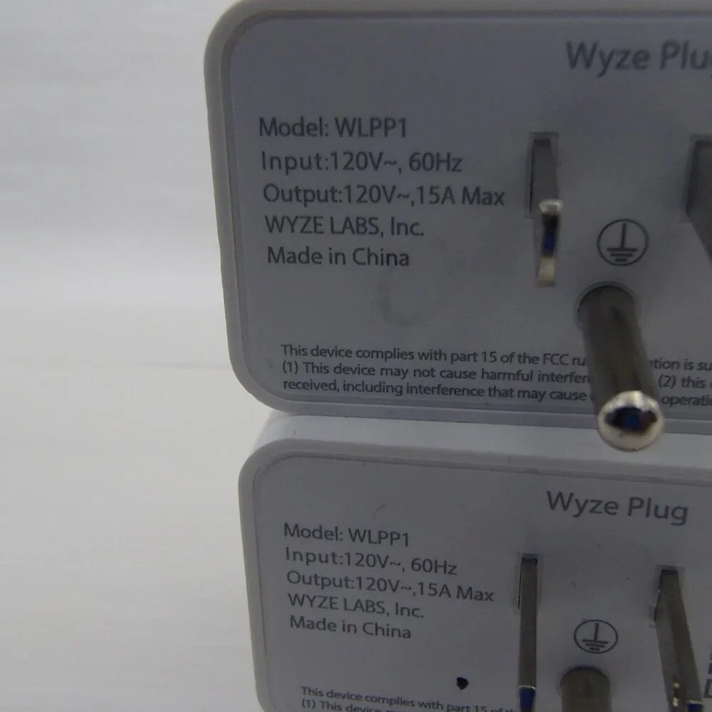 Wyze Plug, 2.4GHz WiFi Smart Works with Alexa, Google - Picture 2 of 3